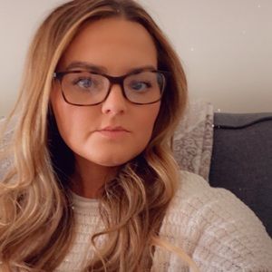 Meet your Posher, Eileen